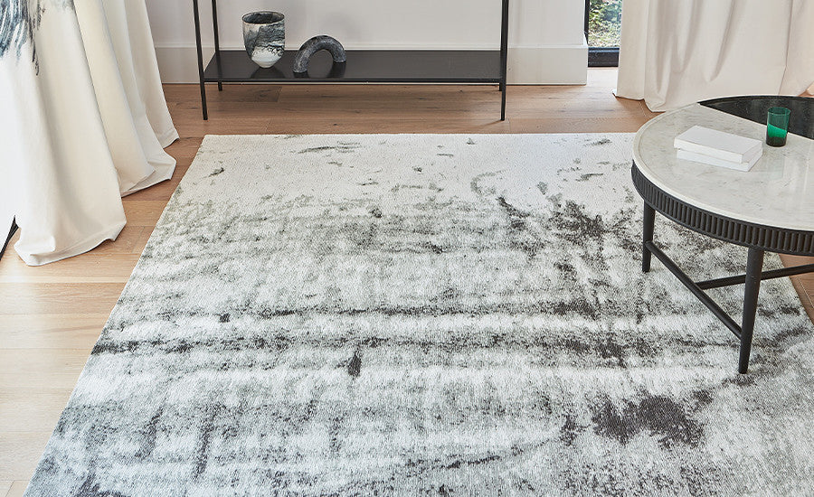 Glaze rug by villa nova