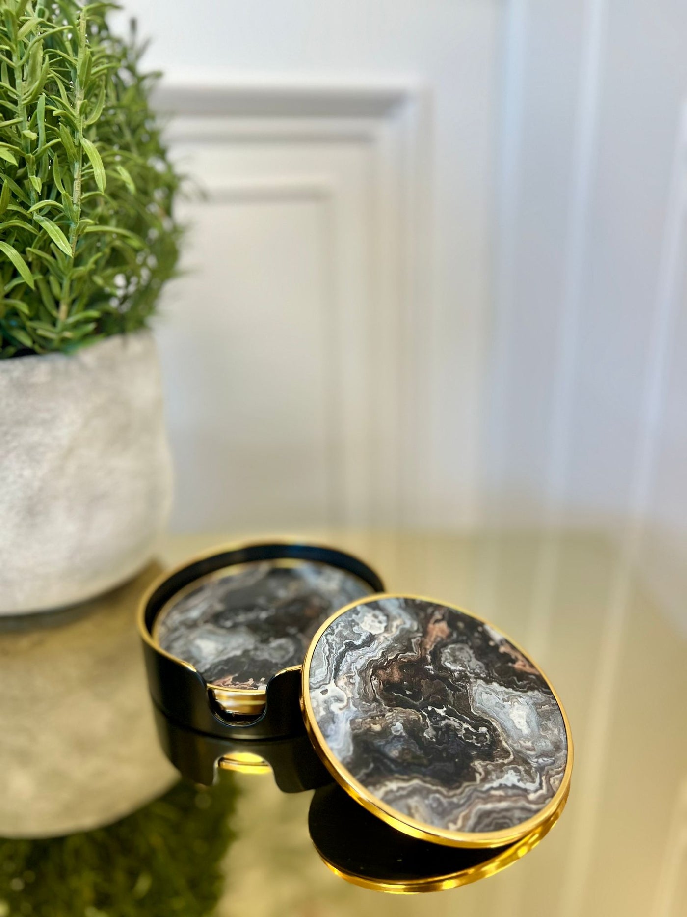 Set of 4 Black Marble Effect Coasters with Holder