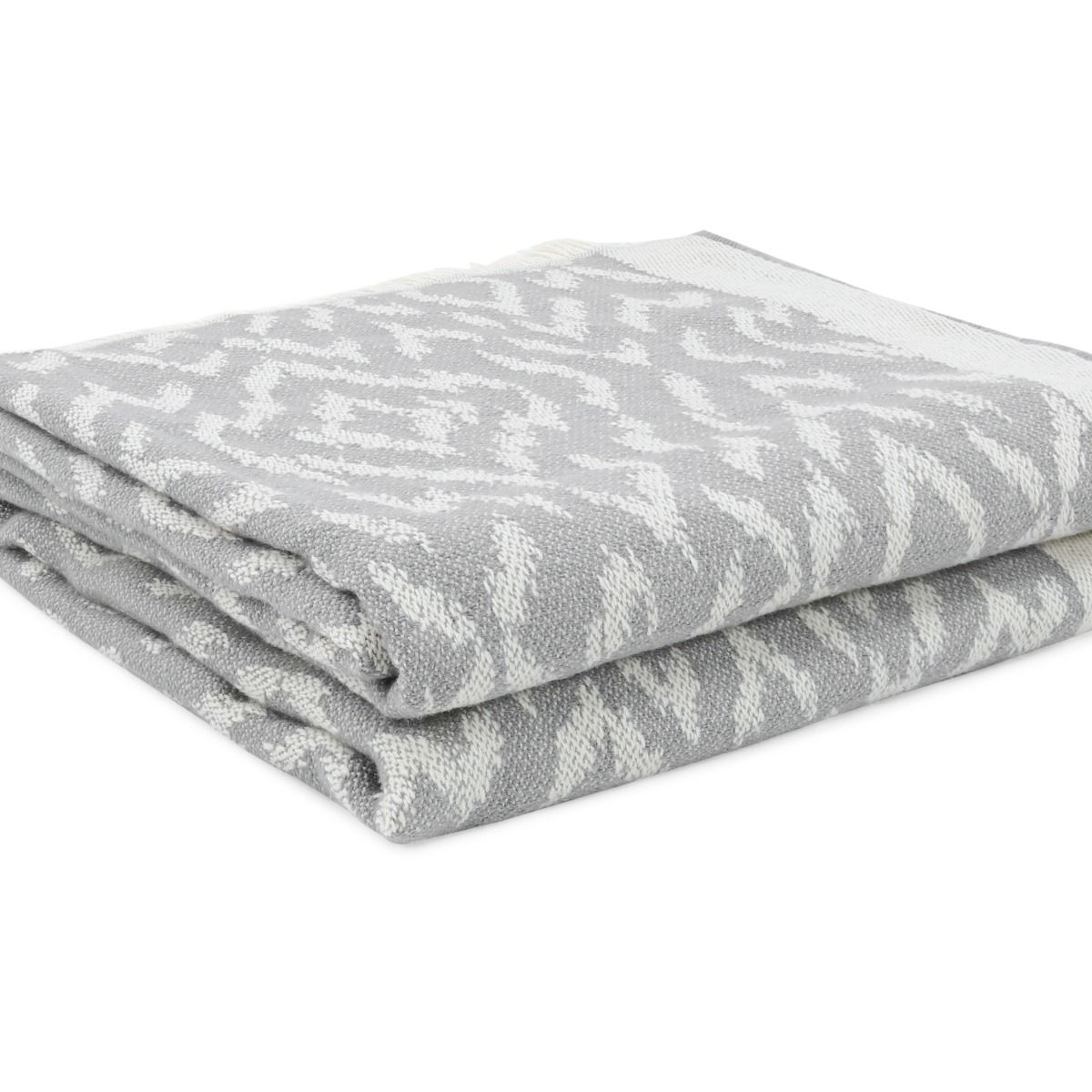 VILLA NOVA FOLLY THROW - PLUME