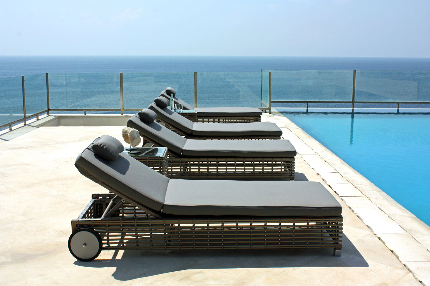 Castries lounger by Skyline Design